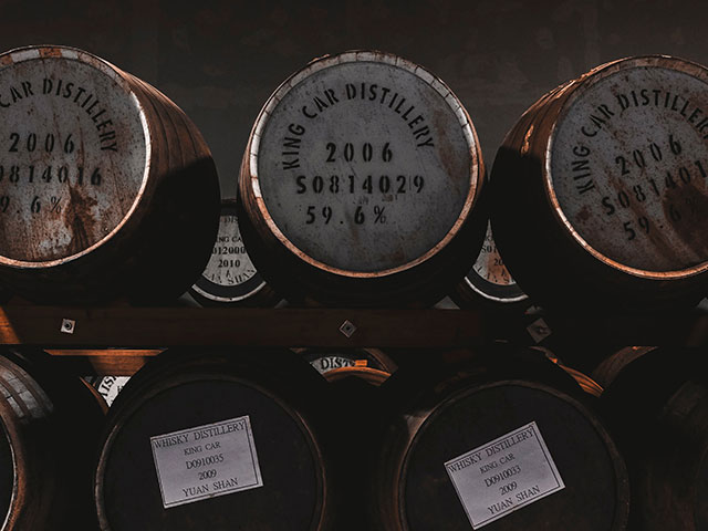 1984 - Margaret and Harry Jennings purchase Spectra Winery.